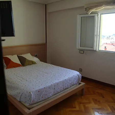 Piso Para Cuatro Personas En Astillero, Cantabria El Astillero